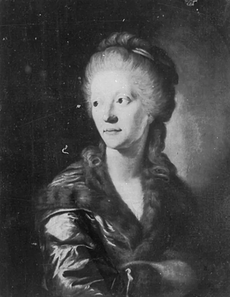 Portrait of an unidentified woman