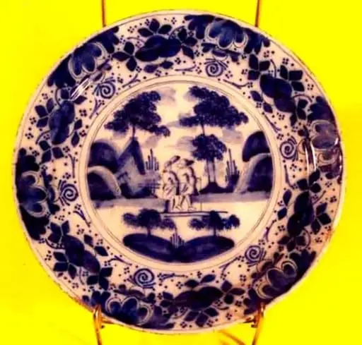 farfurie decorativă