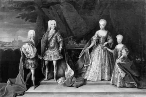 Kong Frederik IV med familie