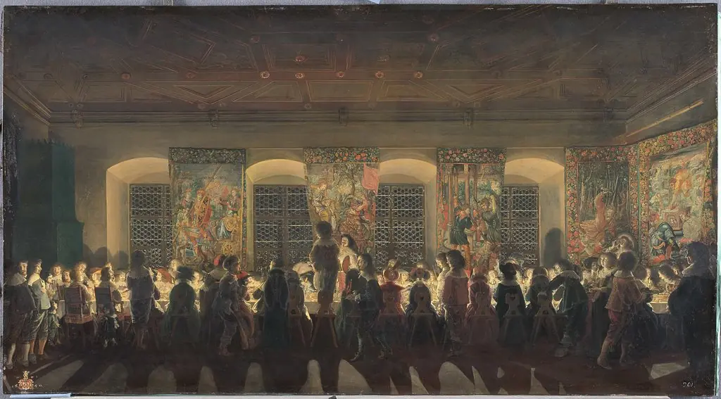 Nocturnal banquet