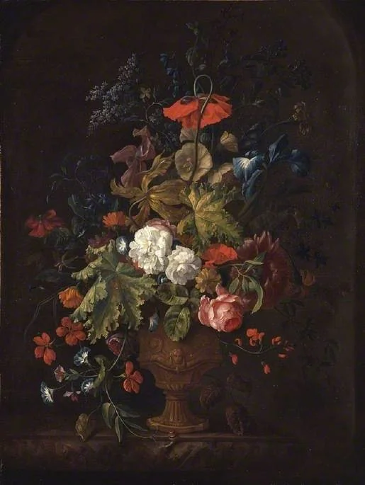 A vase of flowers