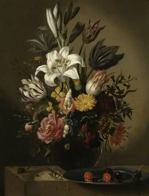 Vase of flowers
