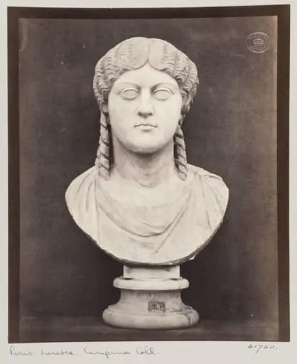 Unidentified marble bust