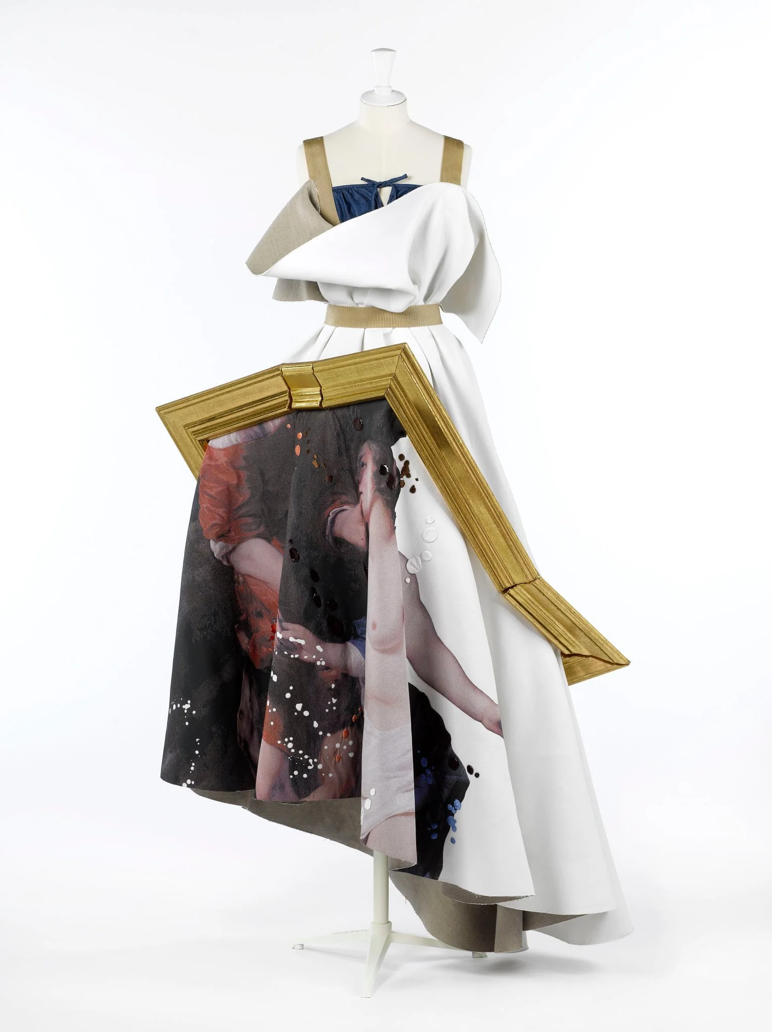 Sabina, by Viktor & Rolf, unspecified, 2015