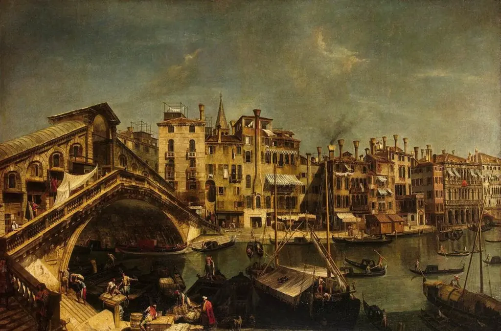 Rialto Bridge in Venice