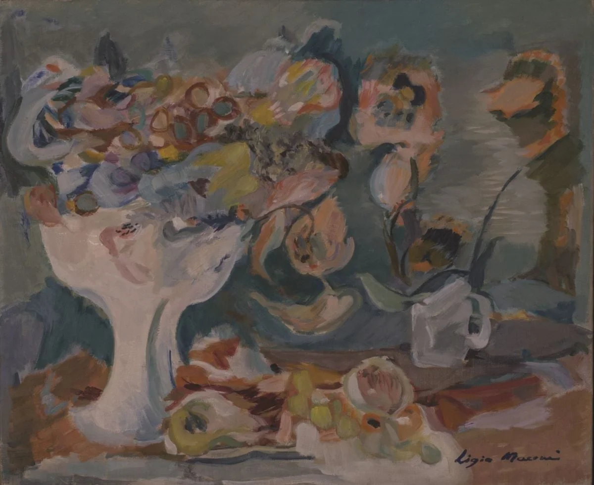 Fructiera albă, by Ligia Macovei, 1983